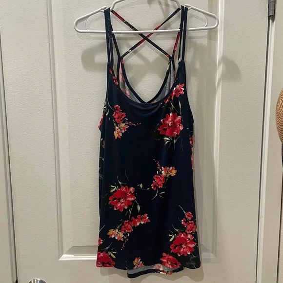 NEW…Papermoon Floral Strappy Tank Top - Picture 4 of 5